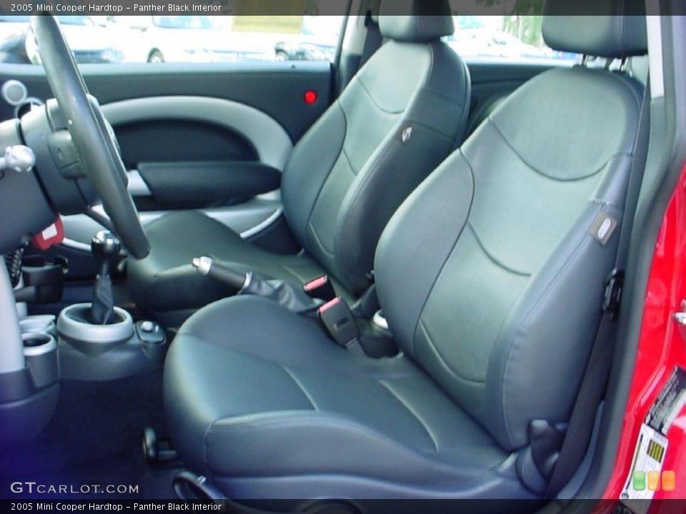 Panther Black Interior Photo for the 2005 Mini Cooper Hardtop #38652546