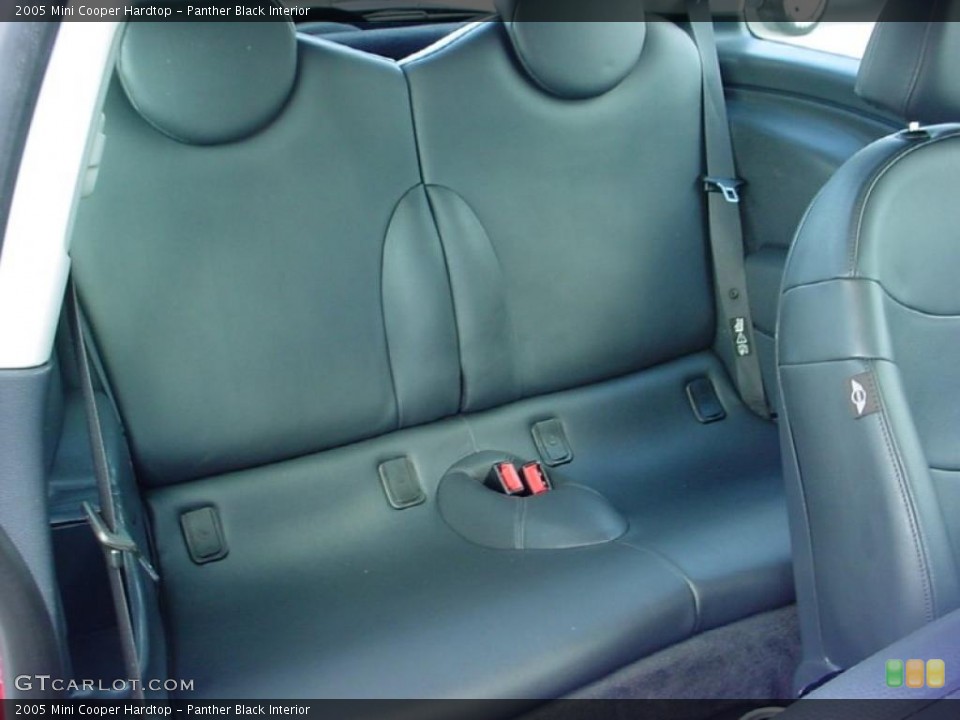 Panther Black Interior Photo for the 2005 Mini Cooper Hardtop #38652614