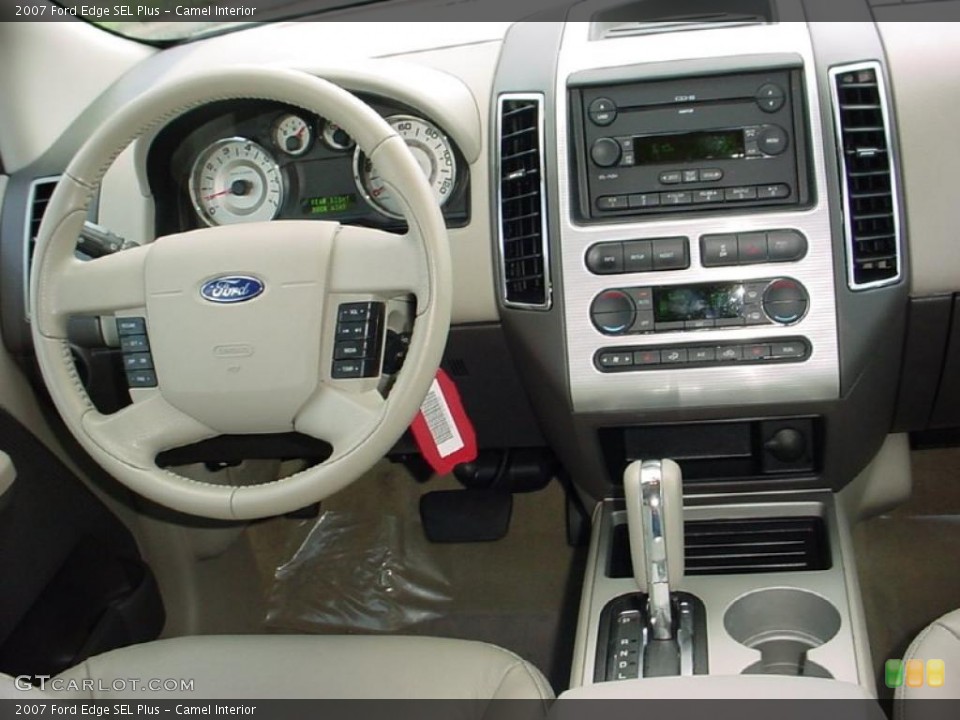 Camel Interior Dashboard for the 2007 Ford Edge SEL Plus #38653242