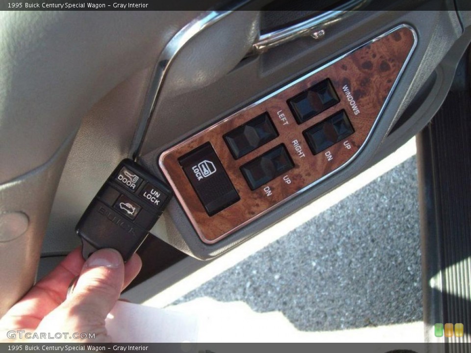 Gray Interior Controls for the 1995 Buick Century Special Wagon #38653330