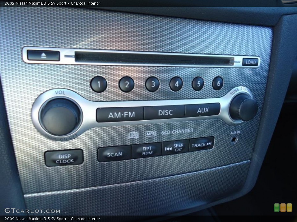 Charcoal Interior Controls for the 2009 Nissan Maxima 3.5 SV Sport #38654098