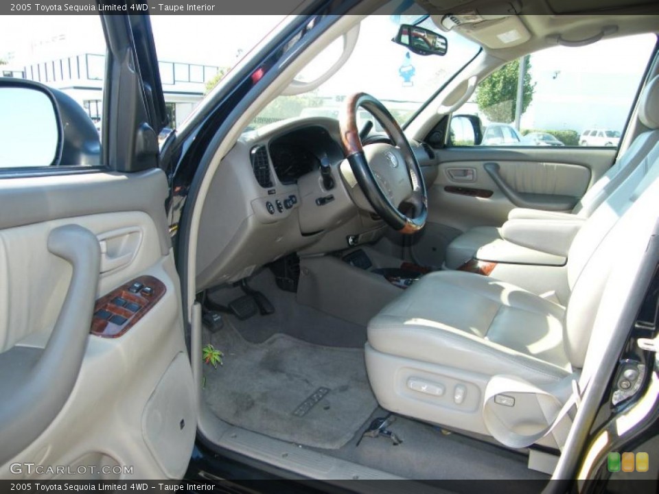 Taupe Interior Photo for the 2005 Toyota Sequoia Limited 4WD #38656418