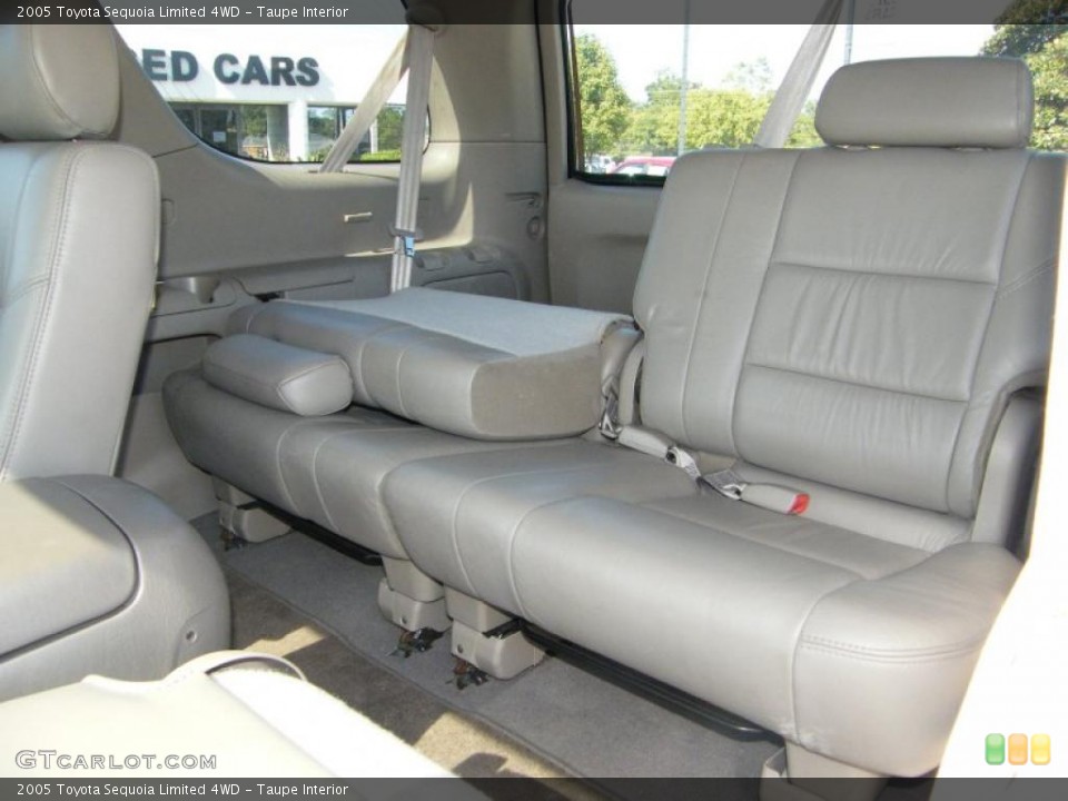 Taupe Interior Photo for the 2005 Toyota Sequoia Limited 4WD #38656610