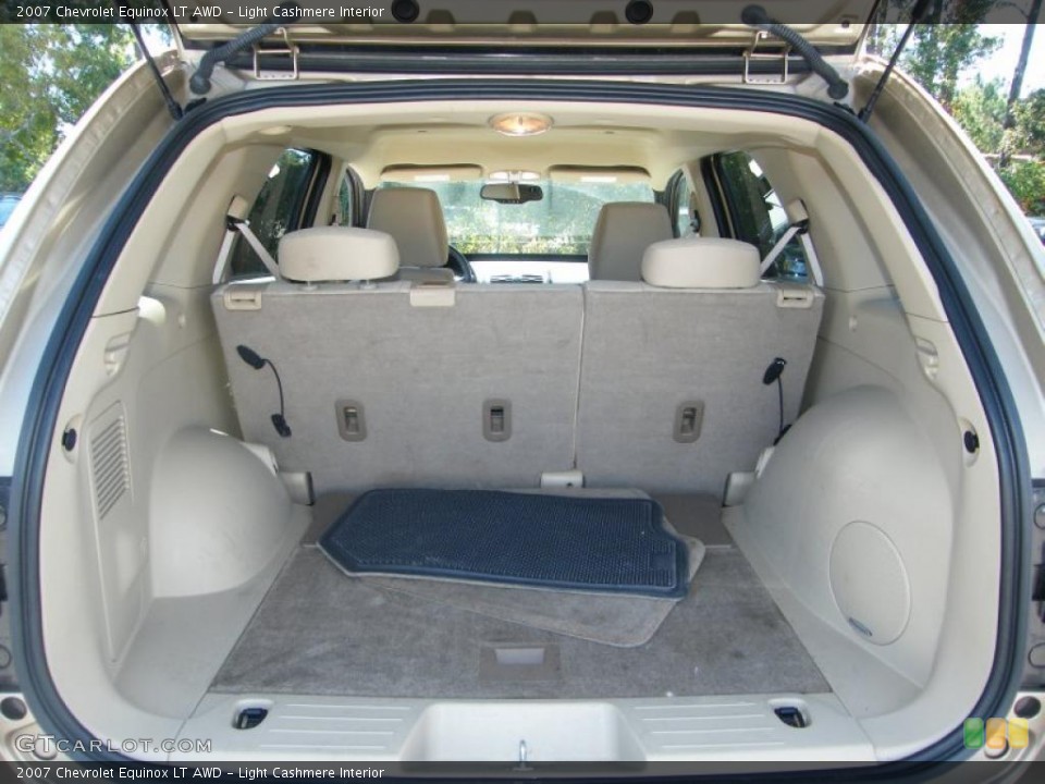 Light Cashmere Interior Trunk for the 2007 Chevrolet Equinox LT AWD #38658058