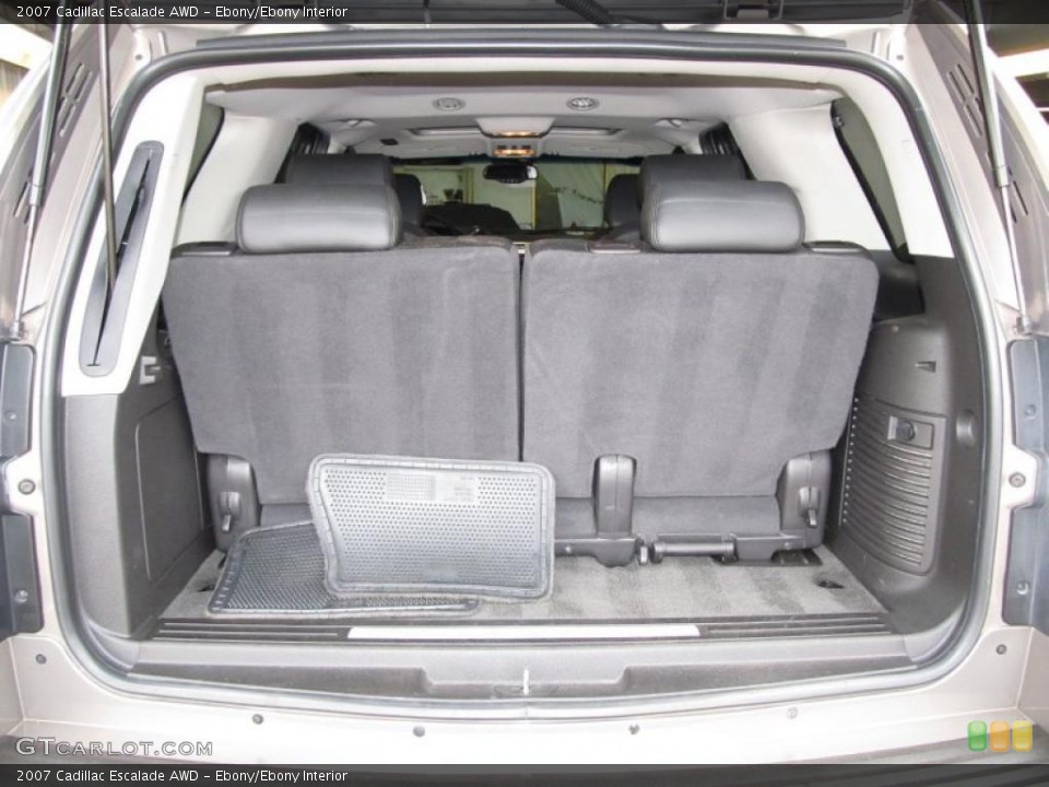Ebony/Ebony Interior Trunk for the 2007 Cadillac Escalade AWD #38658258