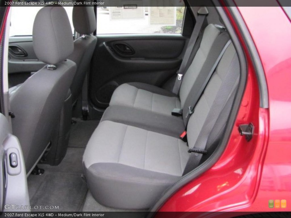 Medium/Dark Flint Interior Photo for the 2007 Ford Escape XLS 4WD #38660750