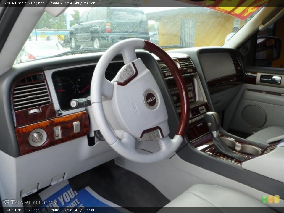 Dove Grey Interior Prime Interior for the 2004 Lincoln Navigator Ultimate #38661534
