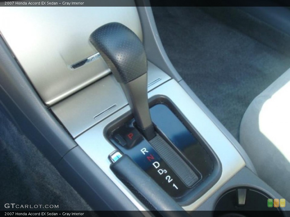 Gray Interior Transmission for the 2007 Honda Accord EX Sedan #38663558