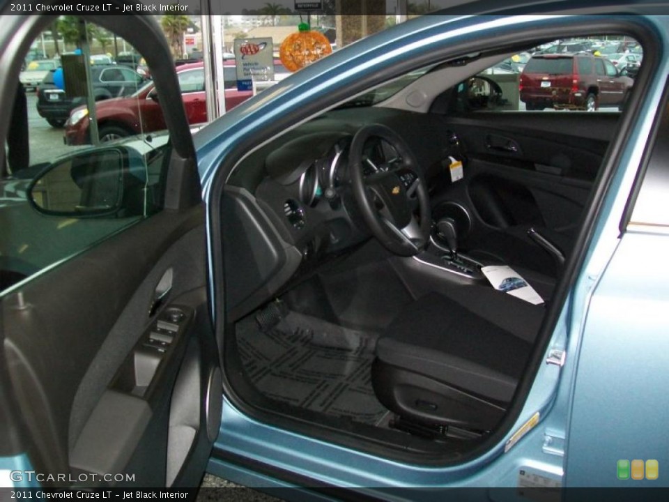 Jet Black Interior Photo for the 2011 Chevrolet Cruze LT #38664358