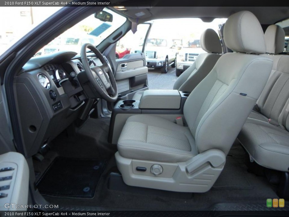 Medium Stone Interior Photo for the 2010 Ford F150 XLT SuperCab 4x4 #38666046