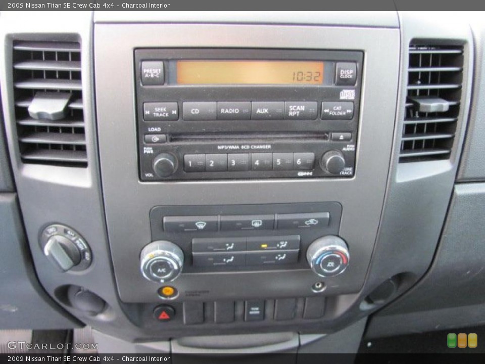 Charcoal Interior Controls for the 2009 Nissan Titan SE Crew Cab 4x4 #38669882