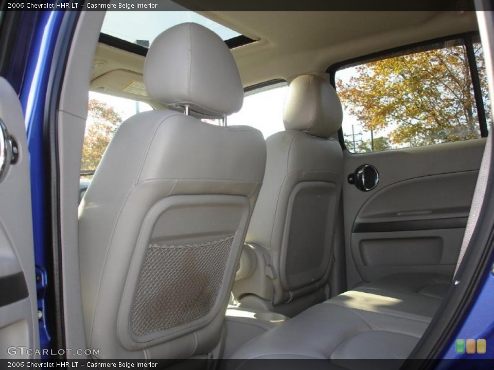 Cashmere Beige Interior Photo for the 2006 Chevrolet HHR LT #38676490