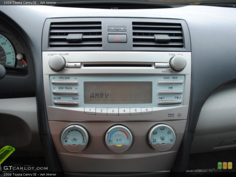 Ash Interior Controls for the 2009 Toyota Camry SE #38679206