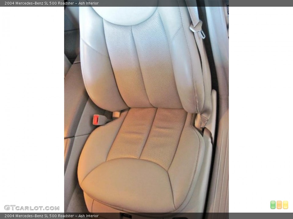 Ash Interior Photo for the 2004 Mercedes-Benz SL 500 Roadster #38679966