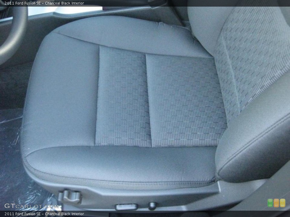 Charcoal Black Interior Photo for the 2011 Ford Fusion SE #38684314