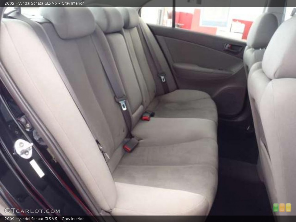 Gray Interior Photo for the 2009 Hyundai Sonata GLS V6 #38686894