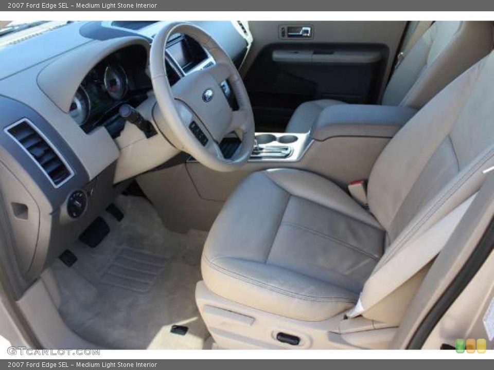 Medium Light Stone Interior Photo for the 2007 Ford Edge SEL #38687206