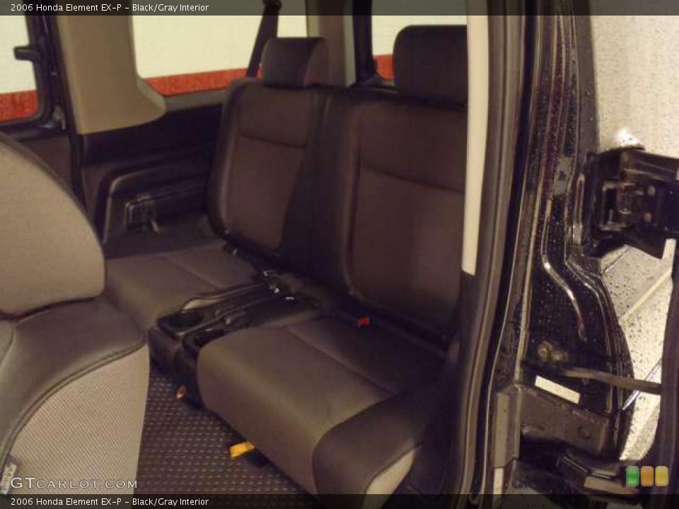 Black/Gray Interior Photo for the 2006 Honda Element EX-P #38688584