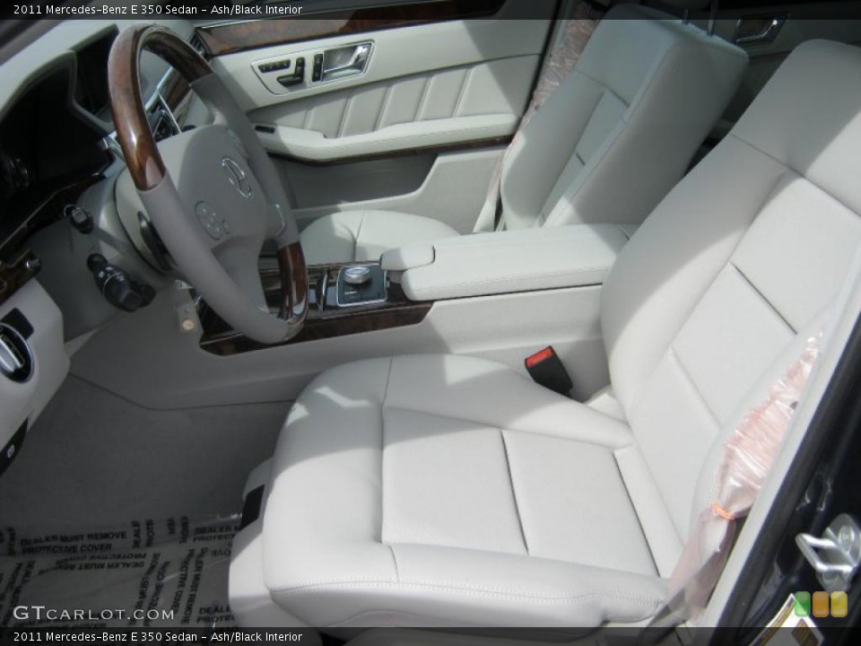 Ash/Black Interior Photo for the 2011 Mercedes-Benz E 350 Sedan #38691650