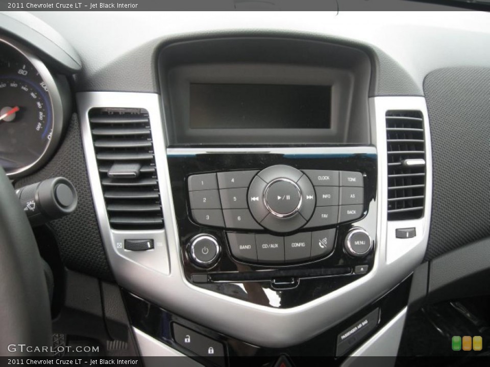 Jet Black Interior Controls for the 2011 Chevrolet Cruze LT #38692010