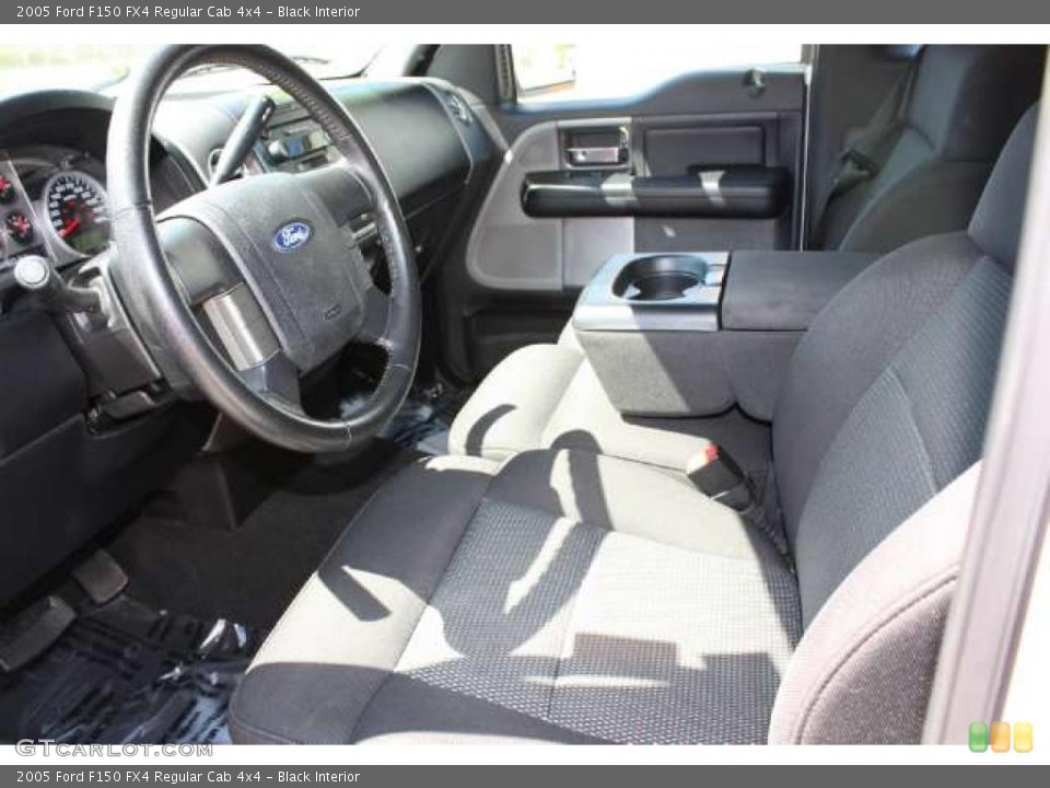 Black Interior Photo for the 2005 Ford F150 FX4 Regular Cab 4x4 #38694618
