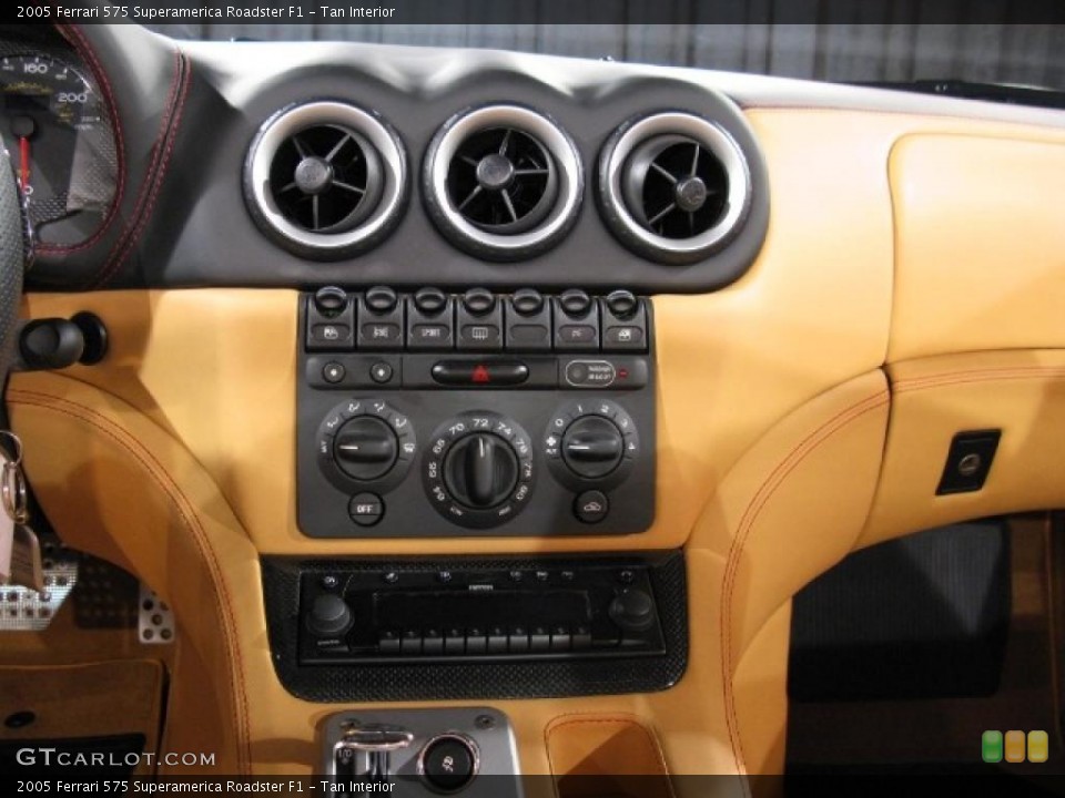 Tan Interior Controls for the 2005 Ferrari 575 Superamerica Roadster F1 #38695934