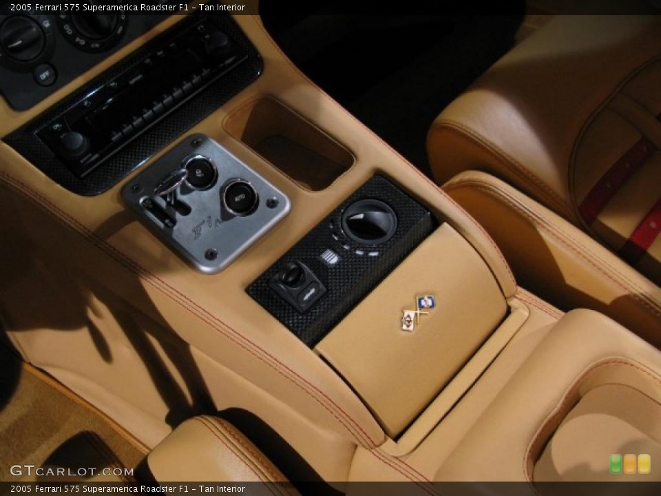 Tan Interior Controls for the 2005 Ferrari 575 Superamerica Roadster F1 #38695950