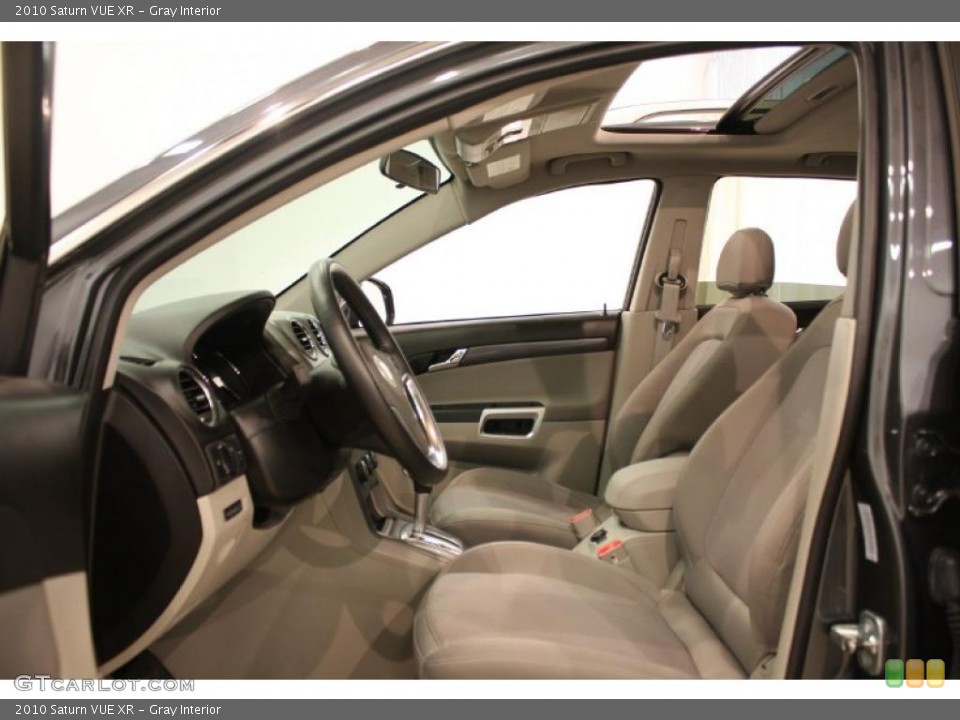 Gray Interior Photo for the 2010 Saturn VUE XR #38704099
