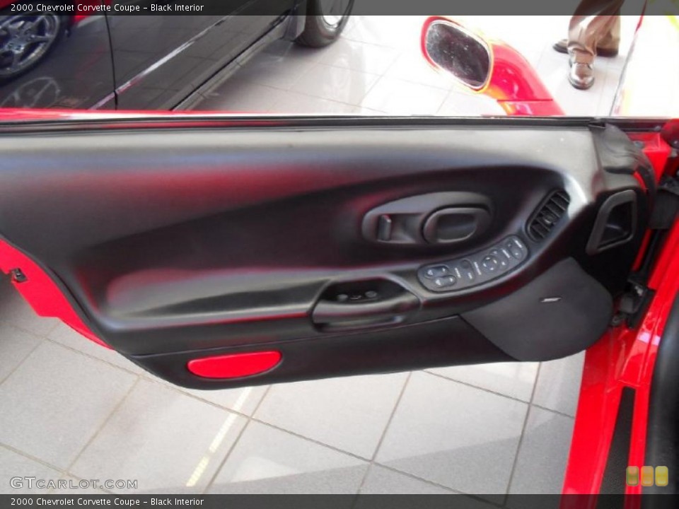 Black Interior Door Panel for the 2000 Chevrolet Corvette Coupe #38704551