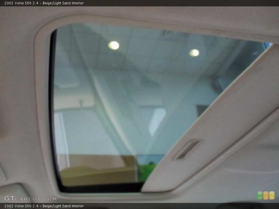 Beige/Light Sand Interior Sunroof for the 2002 Volvo S60 2.4 #38706251