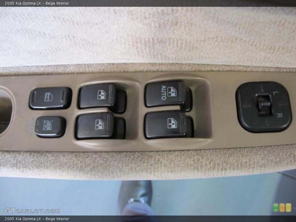 Beige Interior Controls for the 2005 Kia Optima LX #38708723