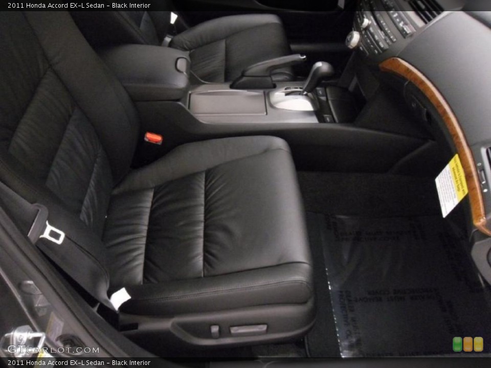Black Interior Photo for the 2011 Honda Accord EX-L Sedan #38709379