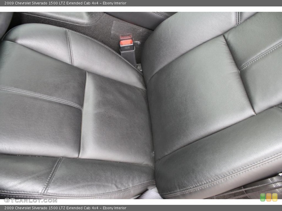 Ebony Interior Photo for the 2009 Chevrolet Silverado 1500 LTZ Extended Cab 4x4 #38710035