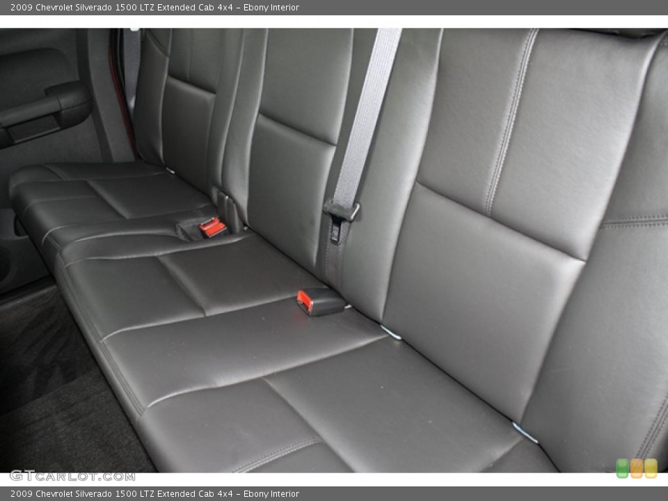 Ebony Interior Photo for the 2009 Chevrolet Silverado 1500 LTZ Extended Cab 4x4 #38710071