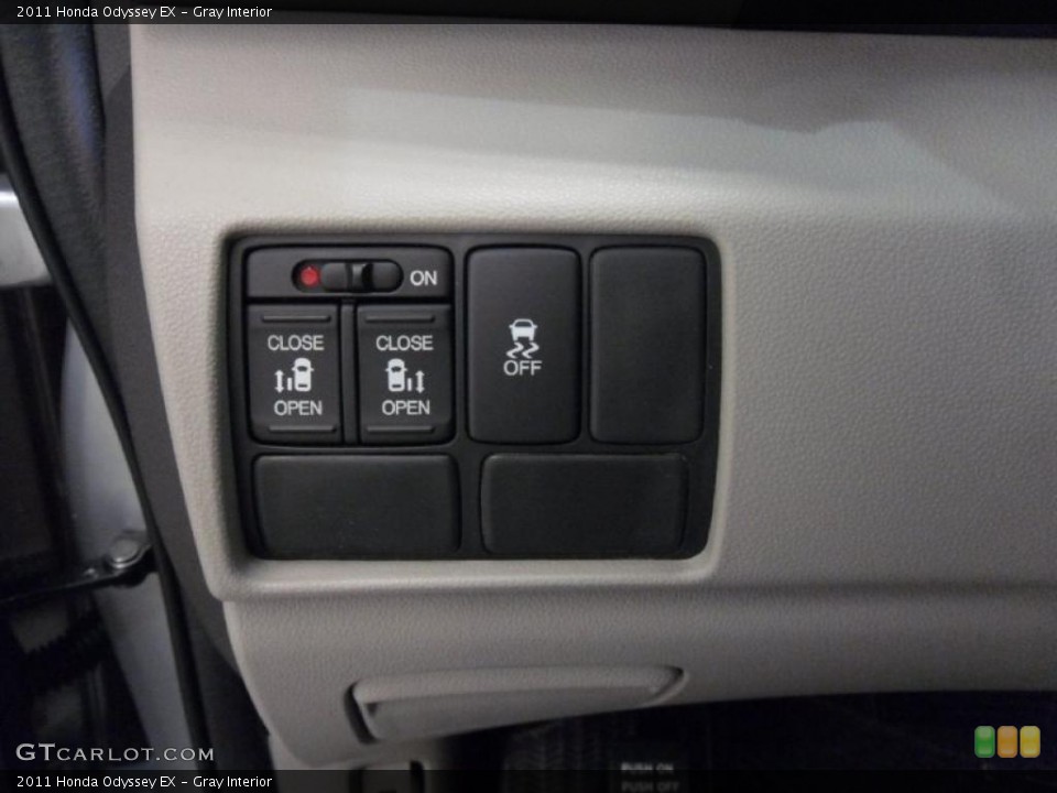 Gray Interior Controls for the 2011 Honda Odyssey EX #38711031