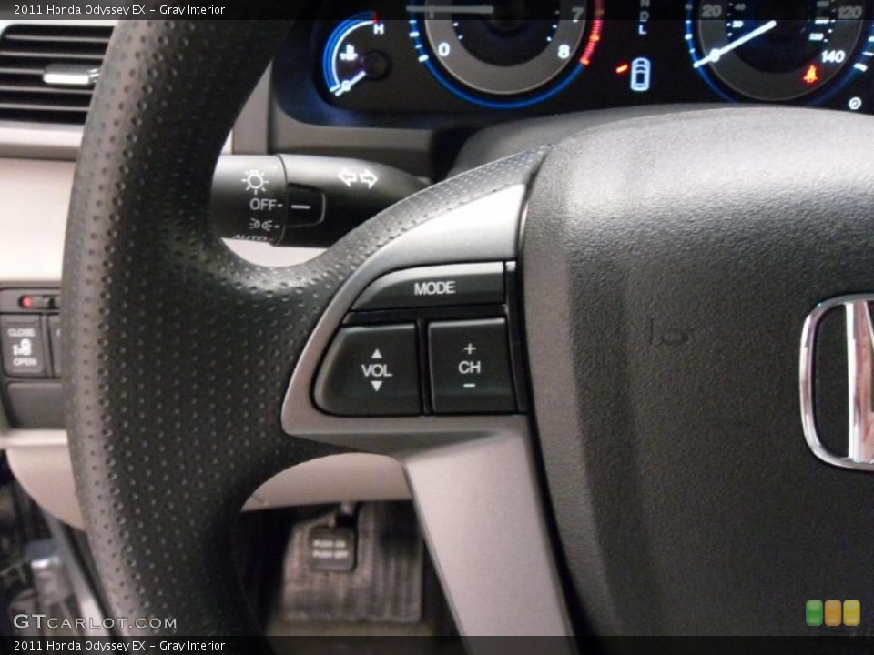 Gray Interior Controls for the 2011 Honda Odyssey EX #38711055