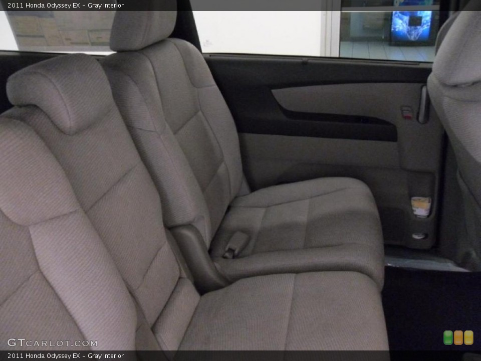 Gray Interior Photo for the 2011 Honda Odyssey EX #38711255