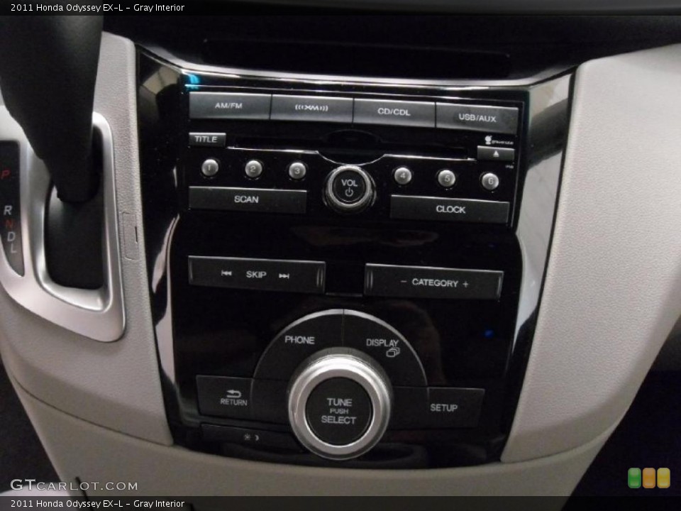 Gray Interior Controls for the 2011 Honda Odyssey EX-L #38711687