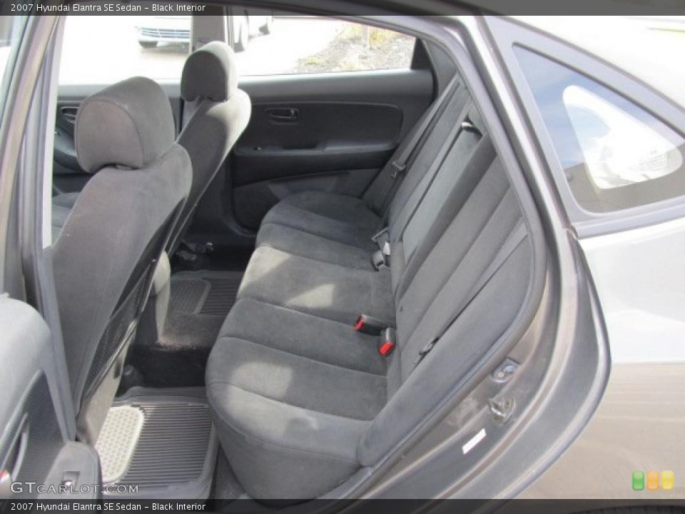 Black Interior Photo for the 2007 Hyundai Elantra SE Sedan #38714995