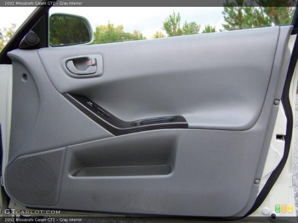 Gray Interior Door Panel for the 2002 Mitsubishi Galant GTZ #38716739