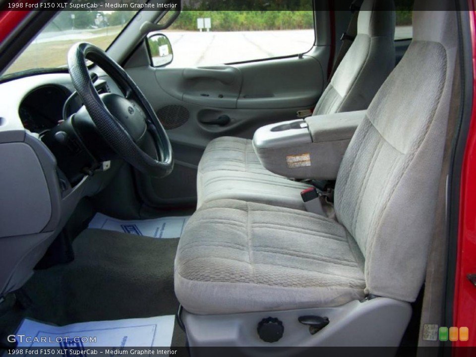 Medium Graphite Interior Photo for the 1998 Ford F150 XLT SuperCab #38717139