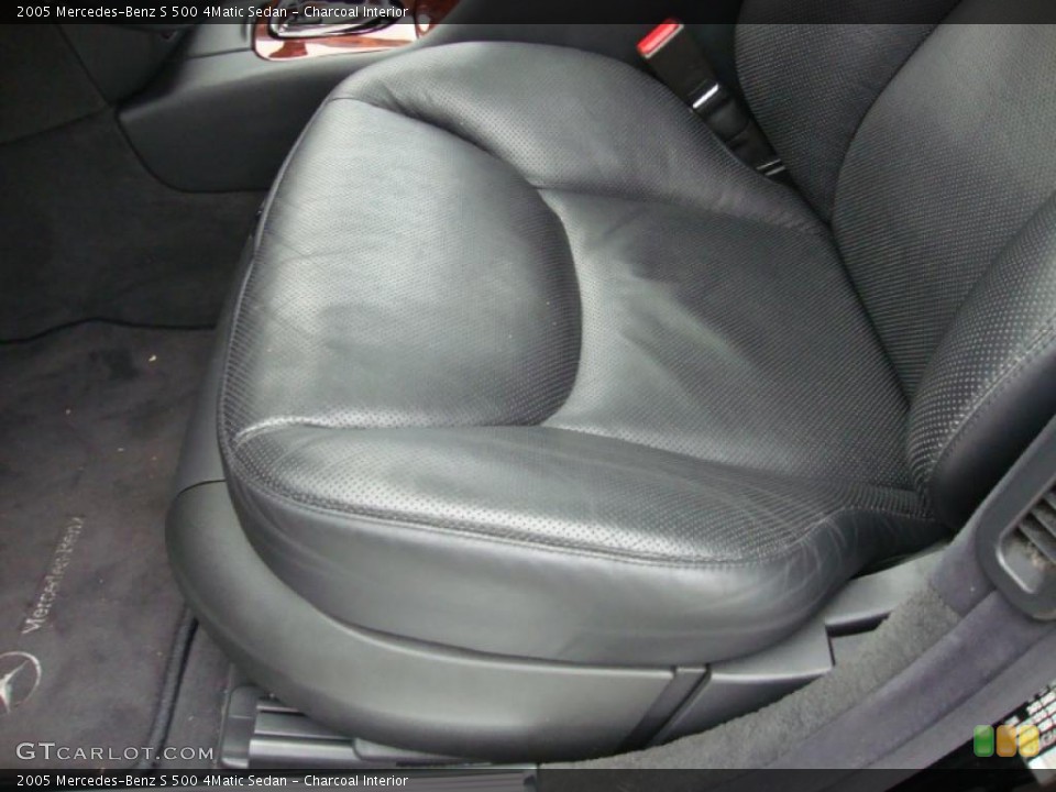 Charcoal Interior Photo for the 2005 Mercedes-Benz S 500 4Matic Sedan #38722779
