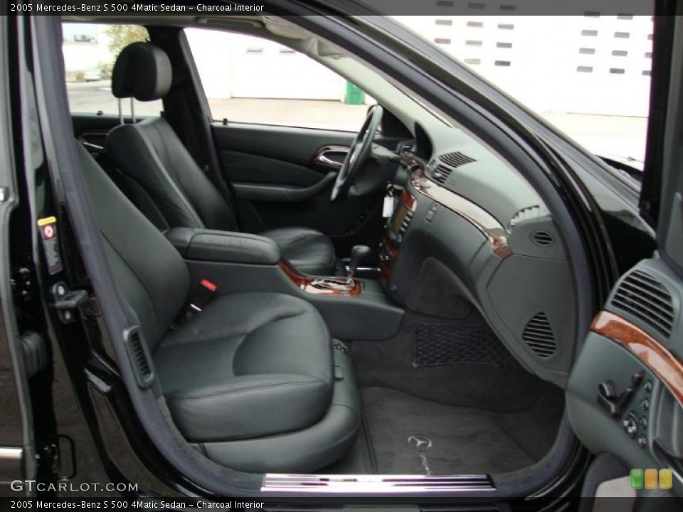 Charcoal Interior Photo for the 2005 Mercedes-Benz S 500 4Matic Sedan #38722843
