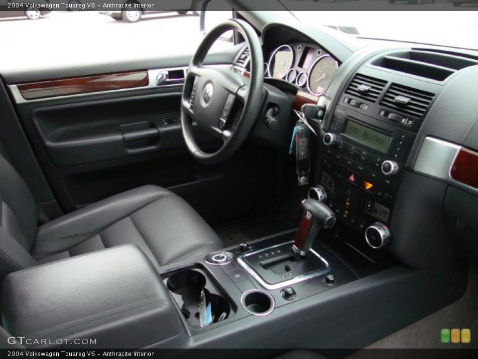 Anthracite Interior Photo for the 2004 Volkswagen Touareg V6 #38723695