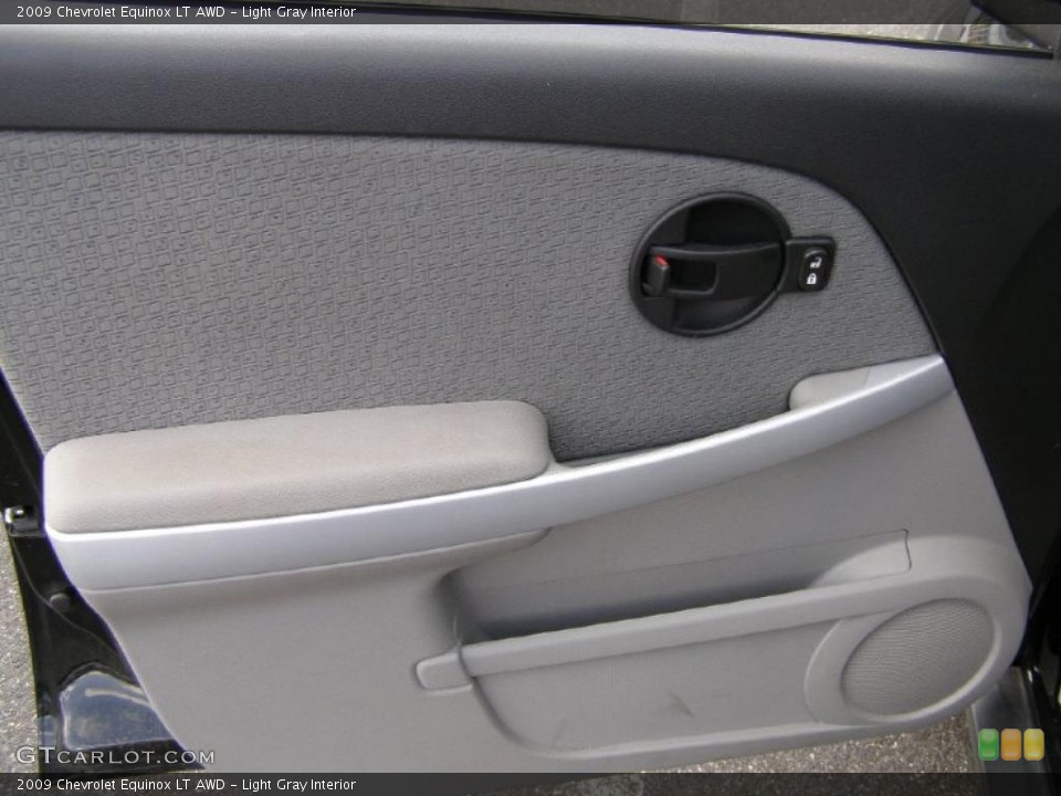 Light Gray Interior Door Panel for the 2009 Chevrolet Equinox LT AWD #38724315