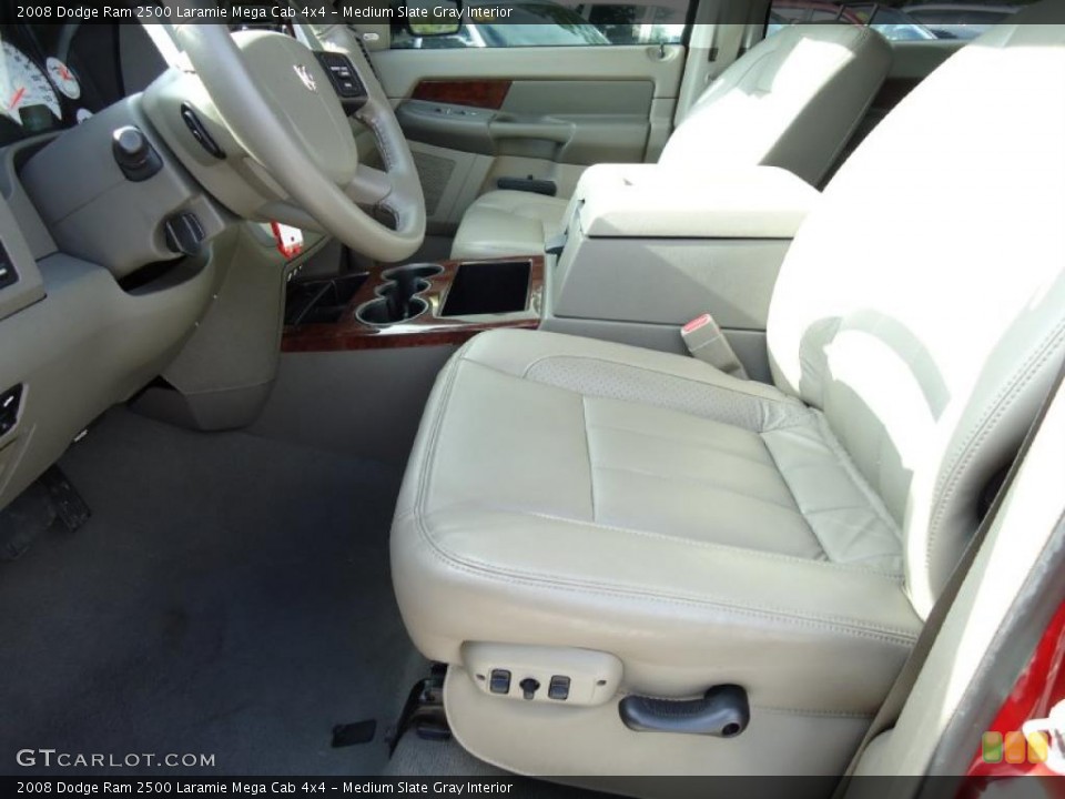 Medium Slate Gray Interior Photo for the 2008 Dodge Ram 2500 Laramie Mega Cab 4x4 #38725911