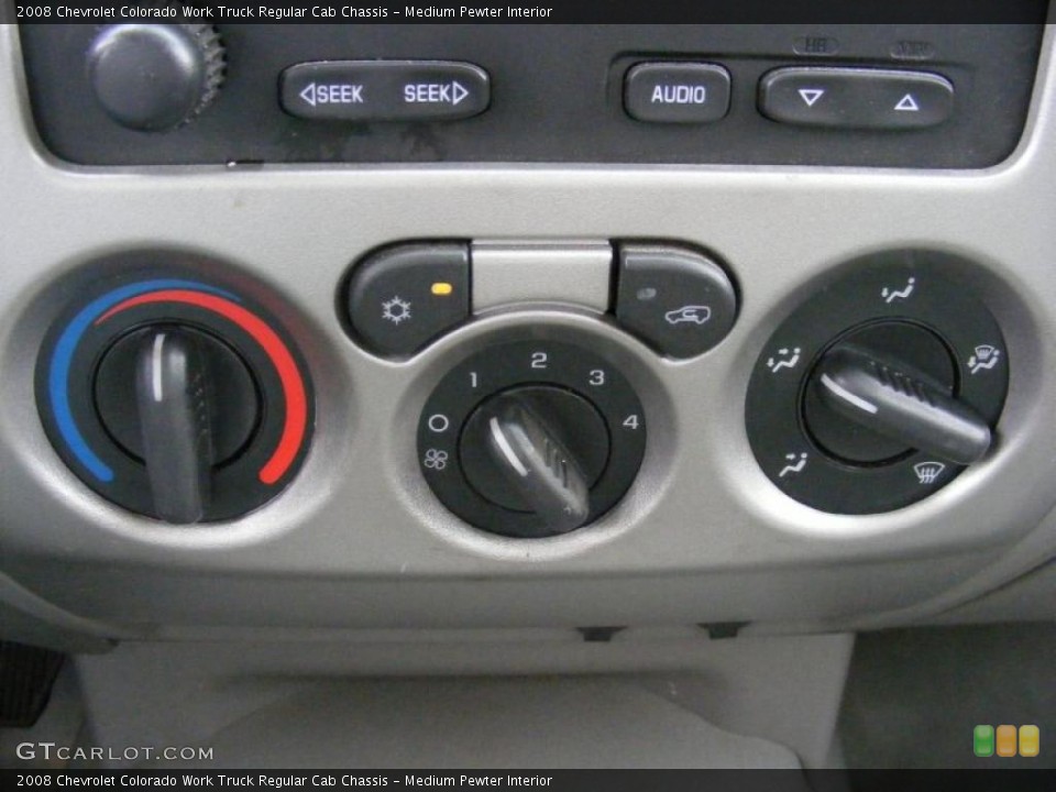 Medium Pewter Interior Controls for the 2008 Chevrolet Colorado Work Truck Regular Cab Chassis #38726903