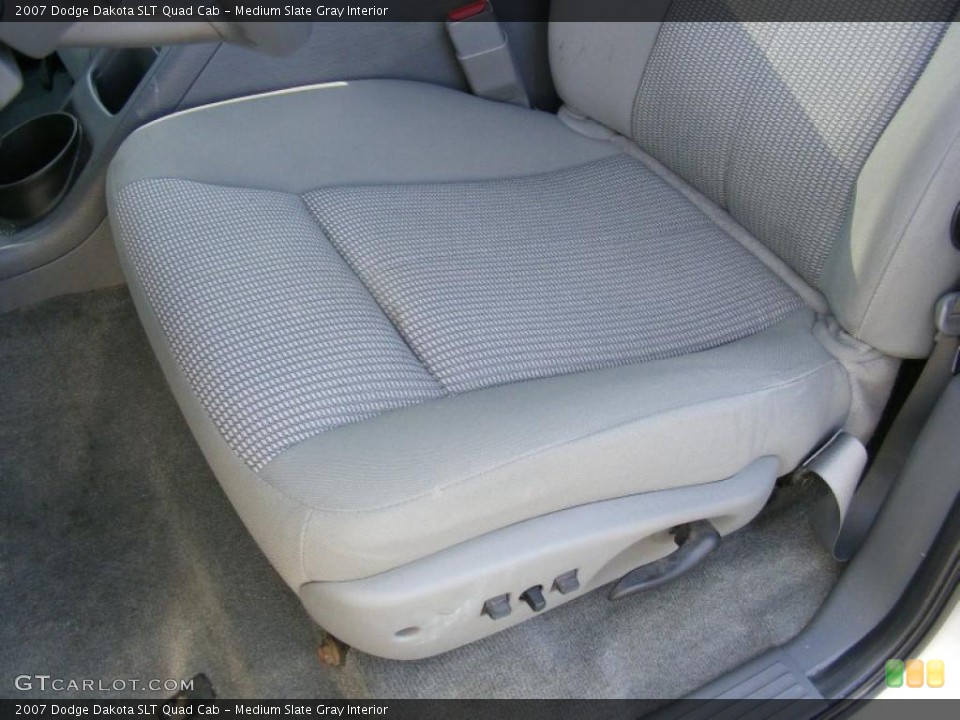 Medium Slate Gray Interior Photo for the 2007 Dodge Dakota SLT Quad Cab #38727707