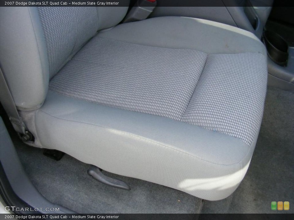 Medium Slate Gray Interior Photo for the 2007 Dodge Dakota SLT Quad Cab #38727763