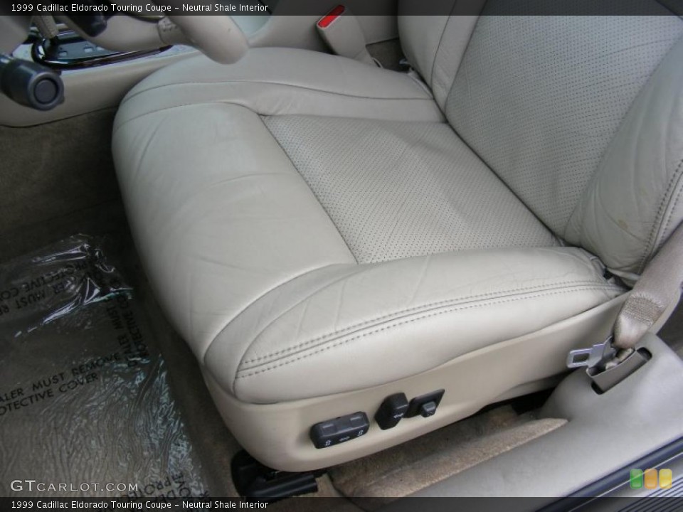 Neutral Shale Interior Photo for the 1999 Cadillac Eldorado Touring Coupe #38730247